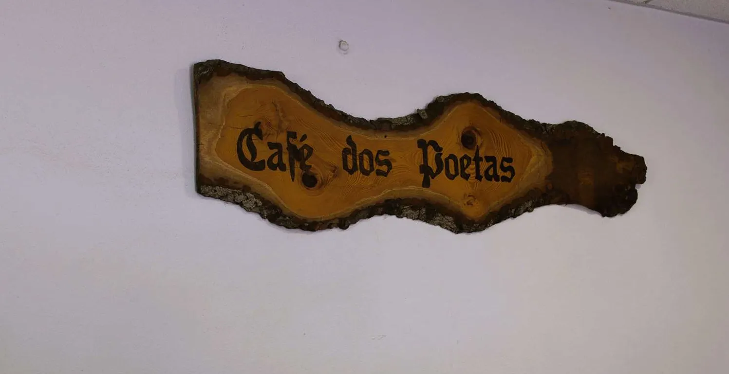 Café dos Poetas
